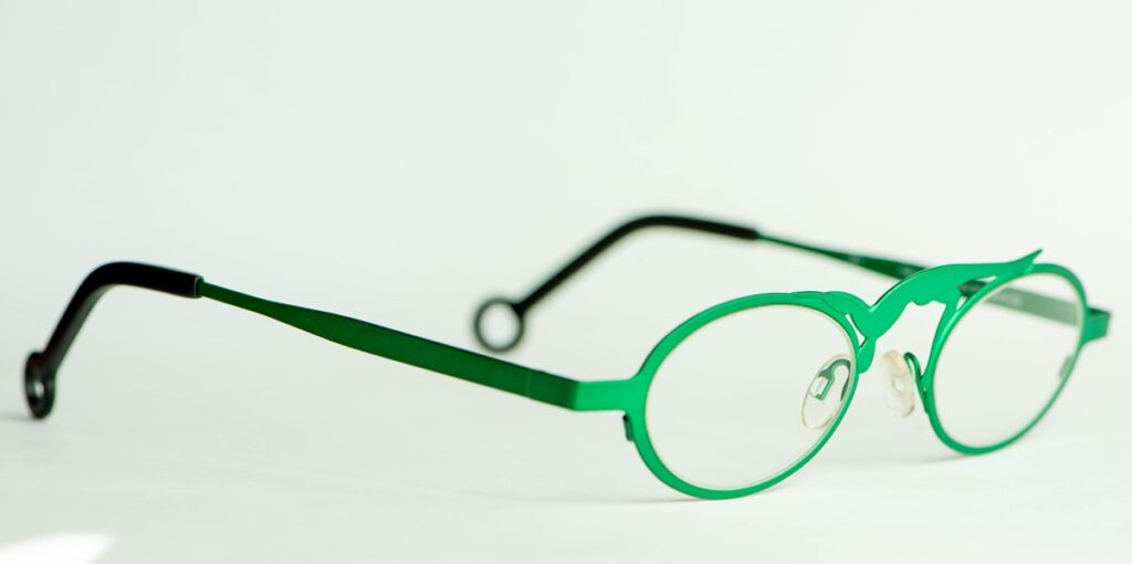 theo olga frame