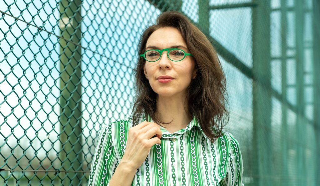 theo eyewear olga
