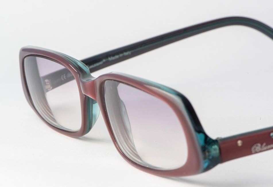 blumarine upside down glasses