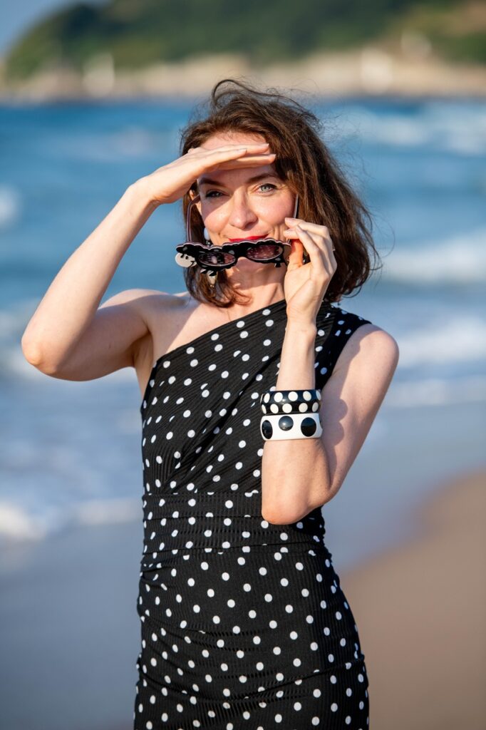 black sheep glasses